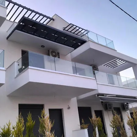 Ariadne Complex 05 By Horizon Homes